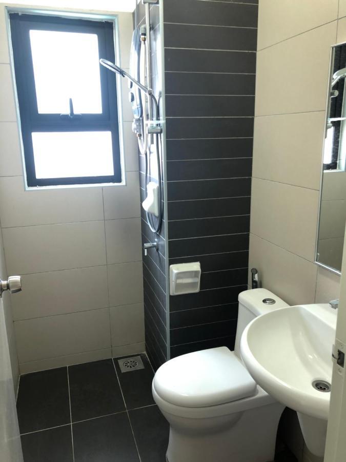 Vistamuslim Homestay Cheras Dış mekan fotoğraf